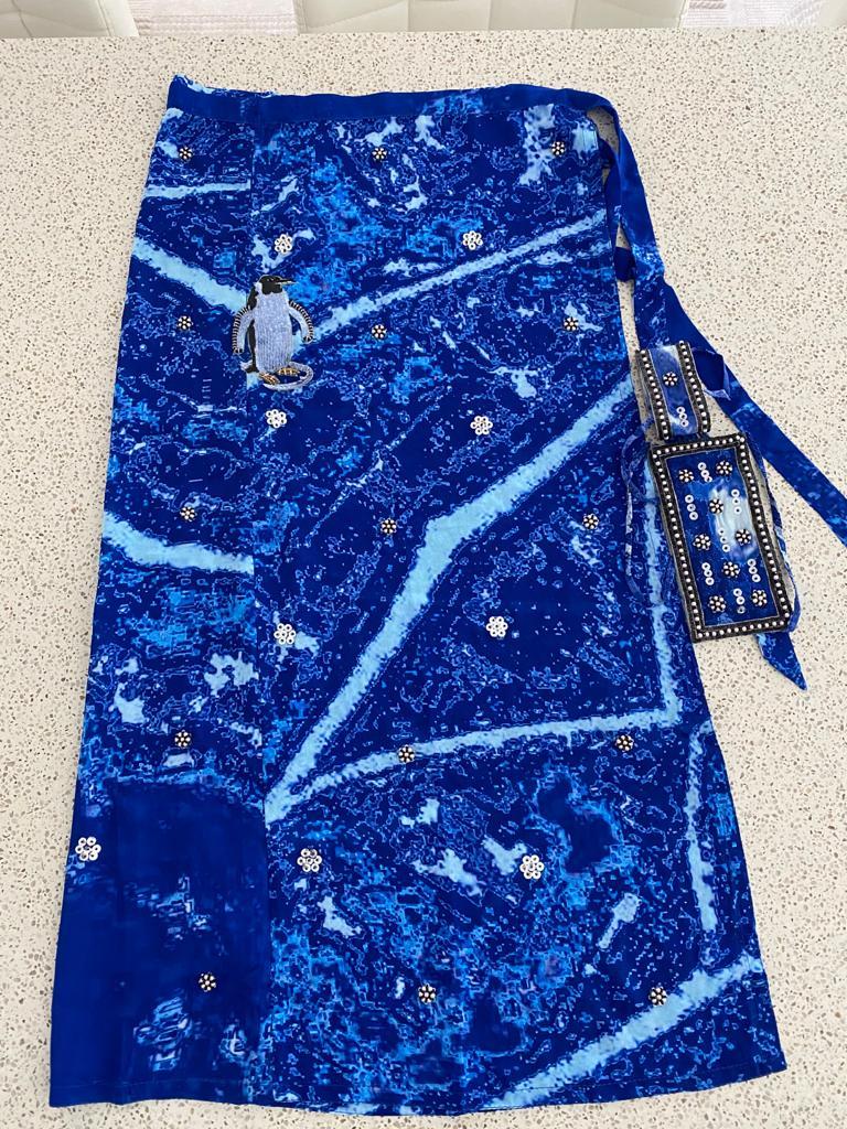 Rich blue sarong - penguin