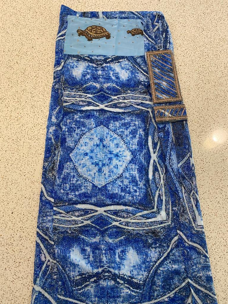 Dark + light blue sarong - two turtles