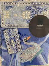 Load image into Gallery viewer, Blue sarong - swans
