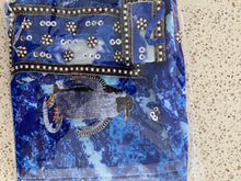 Load image into Gallery viewer, Rich blue sarong - penguin
